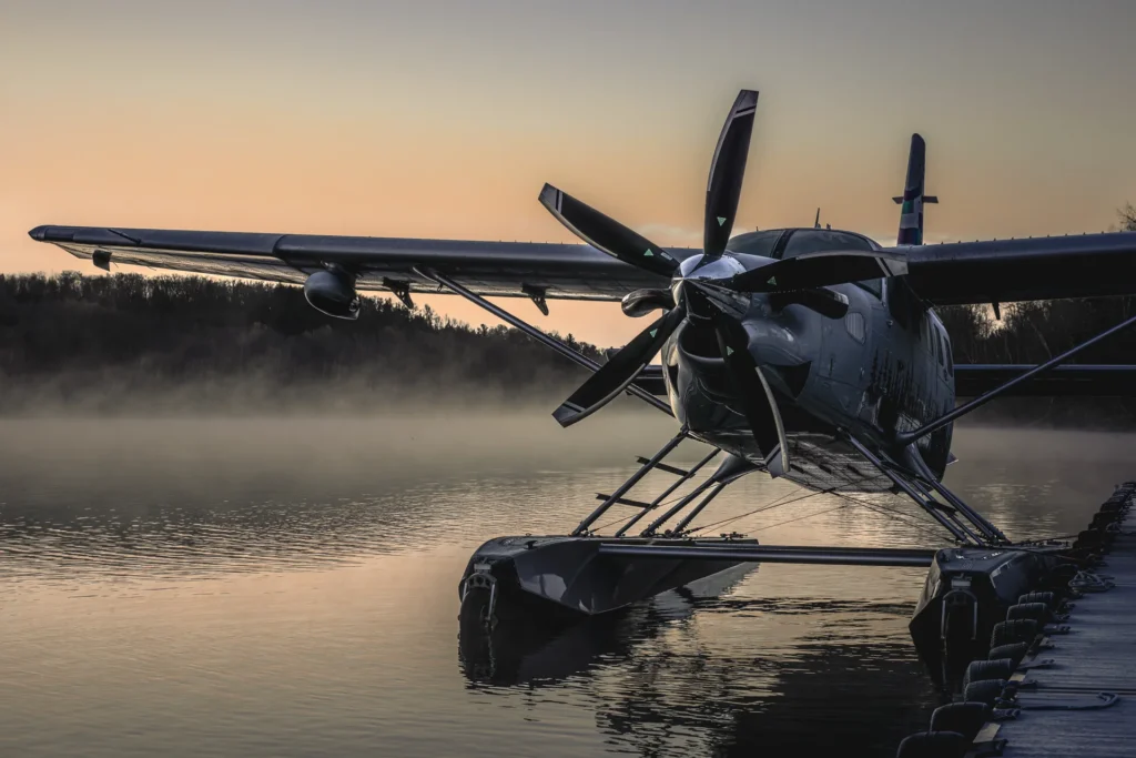 The Kodiak 100 on floats docked at the lake side.